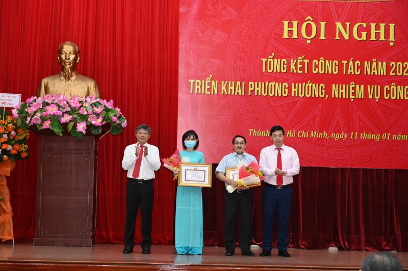 Tăng cường hơn nữa vai trò lãnh đạo của Đảng để hoàn thành tốt nhất các chỉ tiêu, kế hoạch